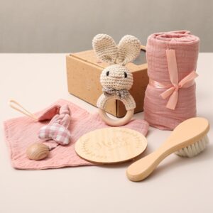 Gift box especial "Animais" amigurumi - Kit recém-nascido | algodão e madeira | 6 peças